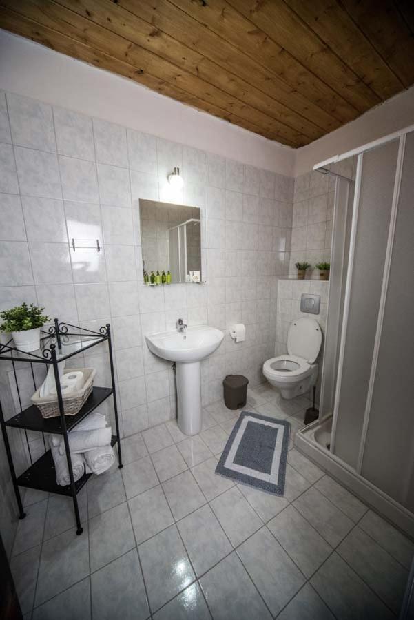 Guesthouse Nefeli Agios Athanasios  Exterior photo